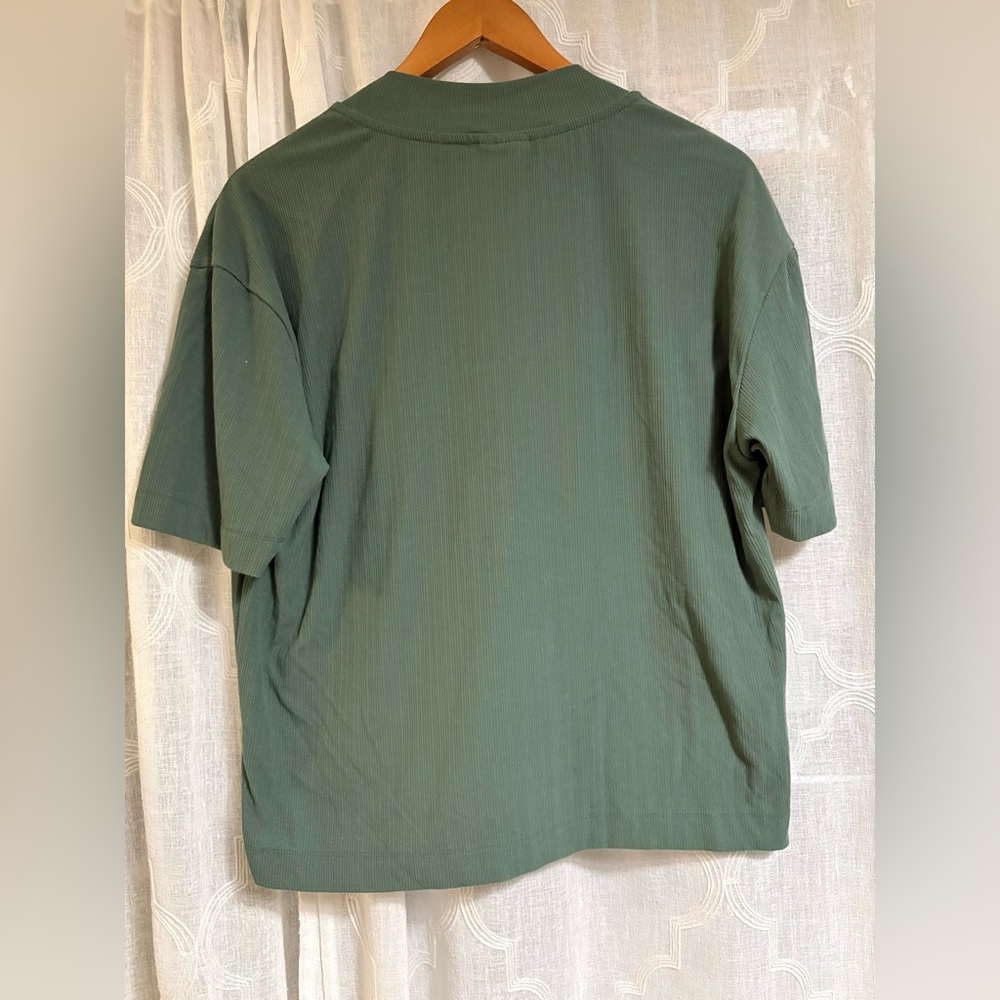 Varley Forest Green Button V-Neck Short Sleeve Top - Picture 7 of 10